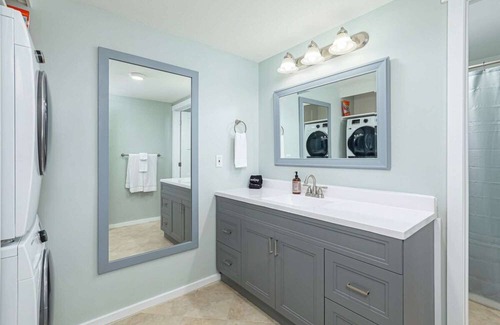 Collingwood Condo | The Alpine - Central Collingwood Condo