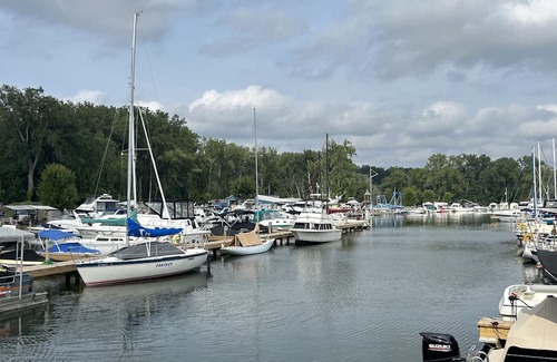 Ithaca Boat Rental | Wakey, Wakey on the Lakey! Enjoy sunrises and sunsets on Cayuga Lake!