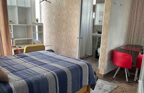 Pachuca House | Room "3", private bathroom, own breakfast area.
