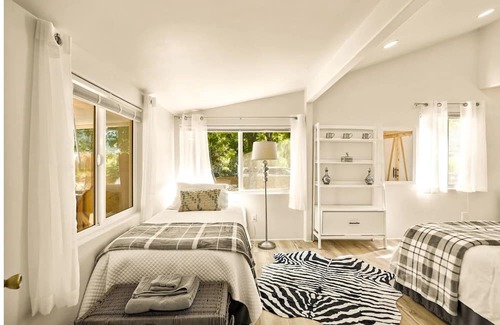 Ojai House | 15% Off June WkDays! Scenic Upper Ojai Retreat