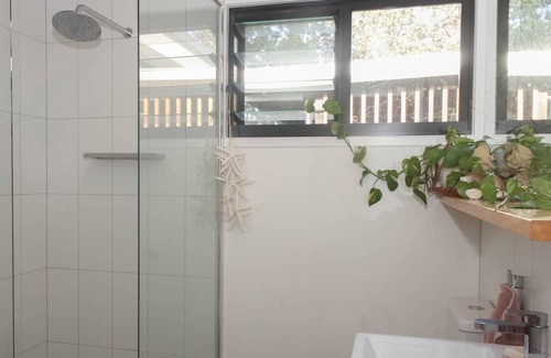 South Golden Beach Apartment | Stroll 500 metres from apartment to surf beach