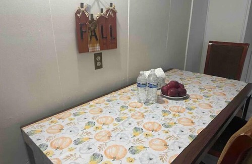 West University House | Central located newly renovated duplex house,3 bd 1 bath whole downstairs unit