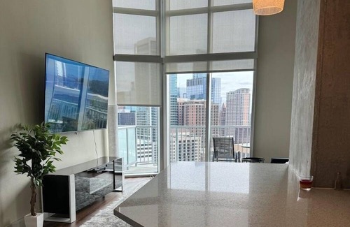 Downtown Austin Apartment | Downtown Austin PH Loft Style, Breathtaking Views!