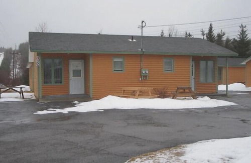 Indian Bay Resort | Indian Bay Cottages Cottage, Come ask a question