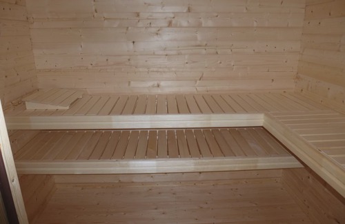 Willersdorf House | Beautiful property, vacation home, own sauna, edge of the forest, quiet location