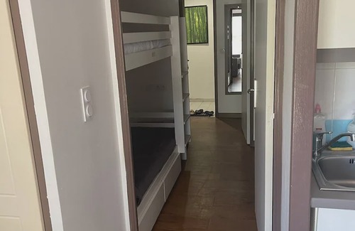 Le Suquet Apartment | Appart/hotel with swimming pool 100m from the beach