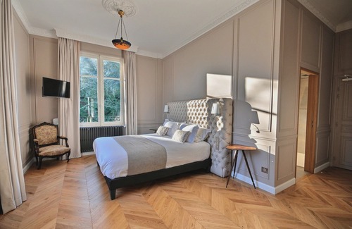 Putot-en-Auge Hotel | Château de la Bribourdière