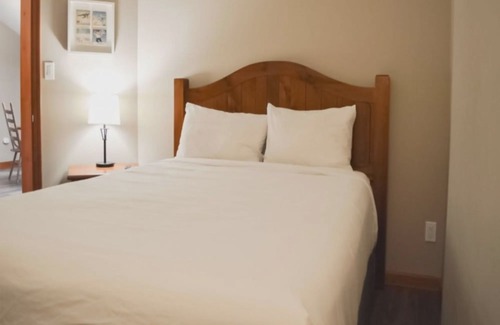 Sun Peaks Hotel | Cahilty Lodge
