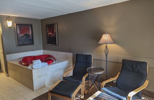 Birch Run Hotel | Days Inn by Wyndham Birch Run