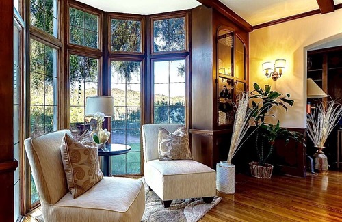 North Arroyo House | Stunning Mansion 5min Walk to Rose Bowl n#The area is not affected by the fire!n