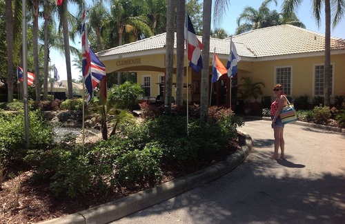 Haines City House | Beautiful 4 Bed/3 Bath Villa with own pool