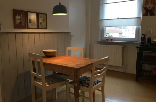 Dorsten Apartment | Charismatic old building meets creative design - arrive and feel good.