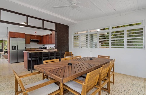 Jimenez House | Elegant Jungle Villa with Pool & Modern Comforts