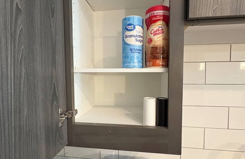 Northeast Houston Apartment | Chic 1-bedroom apartment with fitness room and AC in vibrant Houston