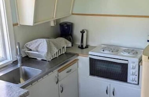 Broby Cabin | Boat, Stay, Play - Tydinge Lake Cabin