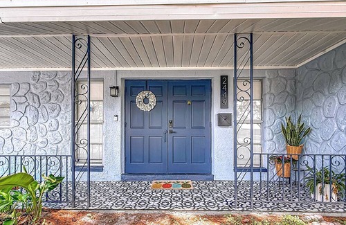 Pinellas Point House | Spacious home central to Downtown St. Pete and the Beach