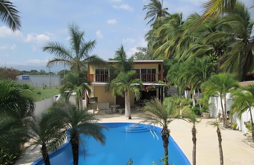 Barranca Apartment | Jane's Beach Resort Room 1, Beach Hotel