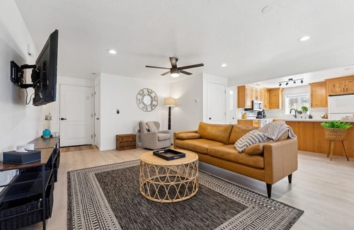 Logan Apartment | Casa Cliffside Zone 2