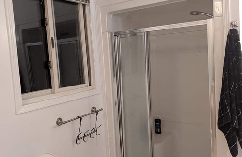 Courtice House | 1 bed shared in a house, have 2 single bedroom