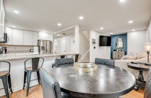 Jefferson Park House | NEW! Spacious Family Retreat Near Airport