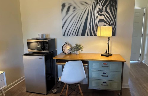 Lavonia Apartment | The Inn at Southern Oaks located in Historic Lavonia, GA, close to Lake Hartwell