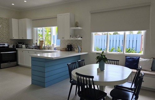 Silver Sands Villa | Welcoming luxery Villa with AC and white sand beach in charming Trelawny