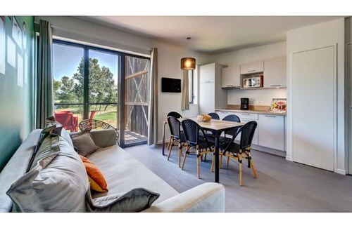 Motz Apartment | Le Village des Oiseaux Observatoire 3P6U