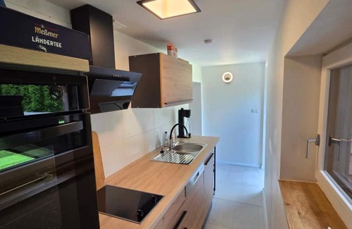 Sautens Apartment | Apartment 'Nicolle' with Mountain View, Private Terrace and Wi-Fi