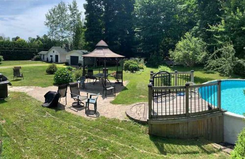 Les Collines-de-l'Outaouais Regional County Municipality House | Wonderfull big country house with hobby farm