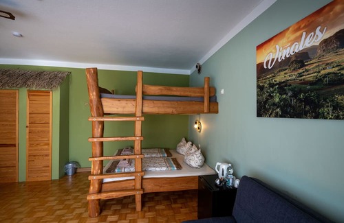 Rothenburg/O.L. Bed & Breakfast | Shared room for up to 4 people - Pension Cubana