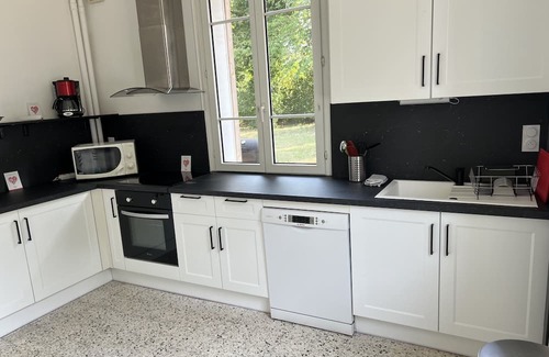 Aunay-sous-Auneau Cottage | Gîte Aunay Bien Vue sur jardin privée