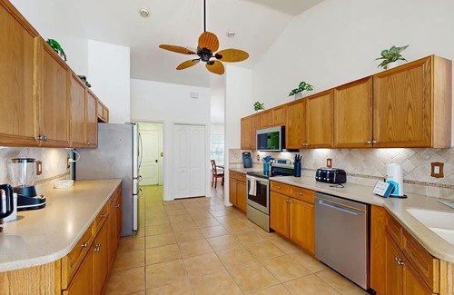Sebastian Highlands House | Relaxing home with private pool, hot tub, gas grill and full kitchen