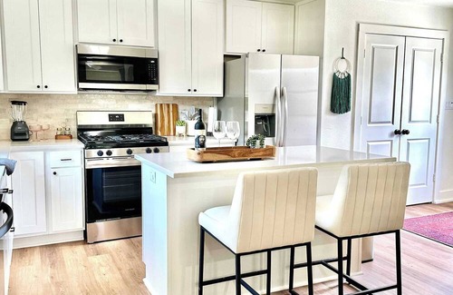Nederland House | Southwest x Southeast 3BR 2BA