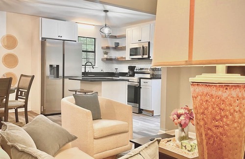 McDonald Cottage | Cozy Ranch with exercise equipment room, AC
