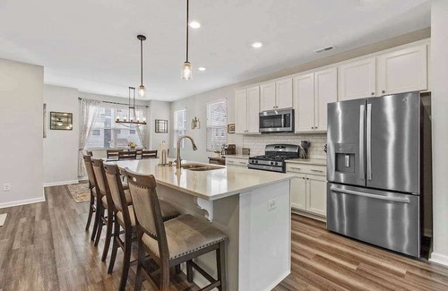 Northeast Raleigh House | Peaceful 3-bedroom house with AC in Raleigh
