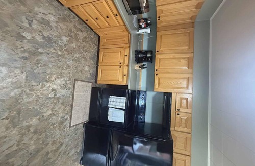 Bergland House | Marko's Bergland Northside Cabin