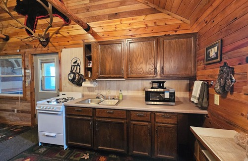 Mosby Cabin | Hunting Cabin-Triple M Elk Camp