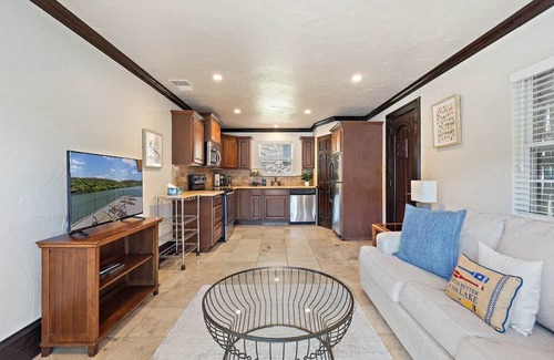 Manana West House | Stone Haven ATX on Lake Austin