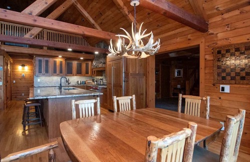 Ovid House | Blue Heron Lodge- Lakefront luxury with boat dock