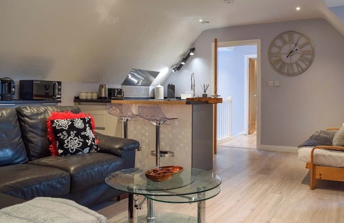 Wallingford Apartment | 1 bedroom accommodation in Ewelme, near Benson