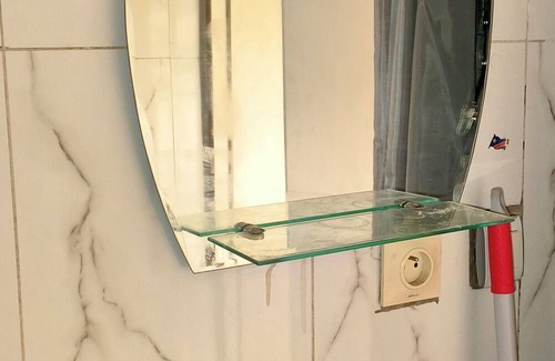 Limete House | Cozy Guest Room in Kinshasa with Balcony and Partial Air-Conditioning