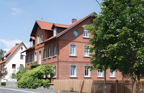 Fladungen Apartment | Apartment 'Ferienwohnung Lok Alfred, 38qm' with Shared Garden