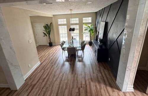 Pinehurst Of Atascocita House | Big Lakeside house 10 beds and Pool table