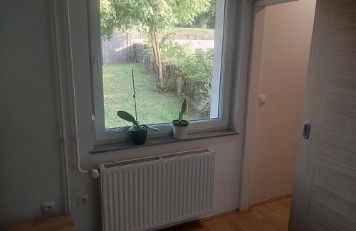 Crnomelj Apartment | Apartma Crnomelj, comfortable 2-bedroom apartment with AC in Črnomelj