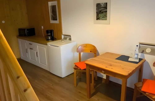 Lindberg Apartment | Apartment in A Hotel '4' with Mountain View, Private Terrace and Wi-Fi