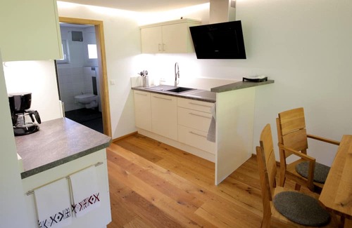 Unterkirnach Apartment | Apartment 'Abendgrund' with Private Terrace, Shared Garden and Wi-Fi