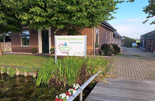 Leidschendam Apartment | Welcome to the van Boheemen family on the Akkerlust farm.