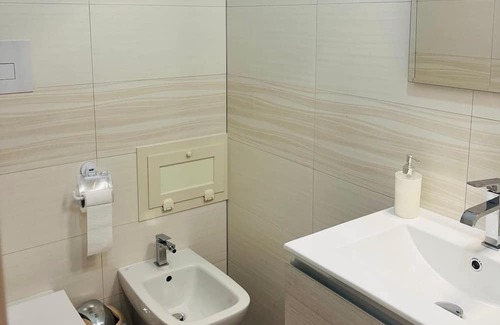 Bellizzi Apartment | Stay in style, all within walking distance