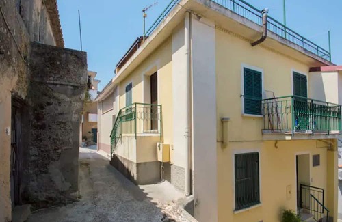 Satriano House | House "La Timpa" Satriano