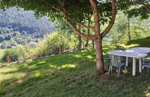 Saint-Antheme House | Homerez - House in Saint-Anthème